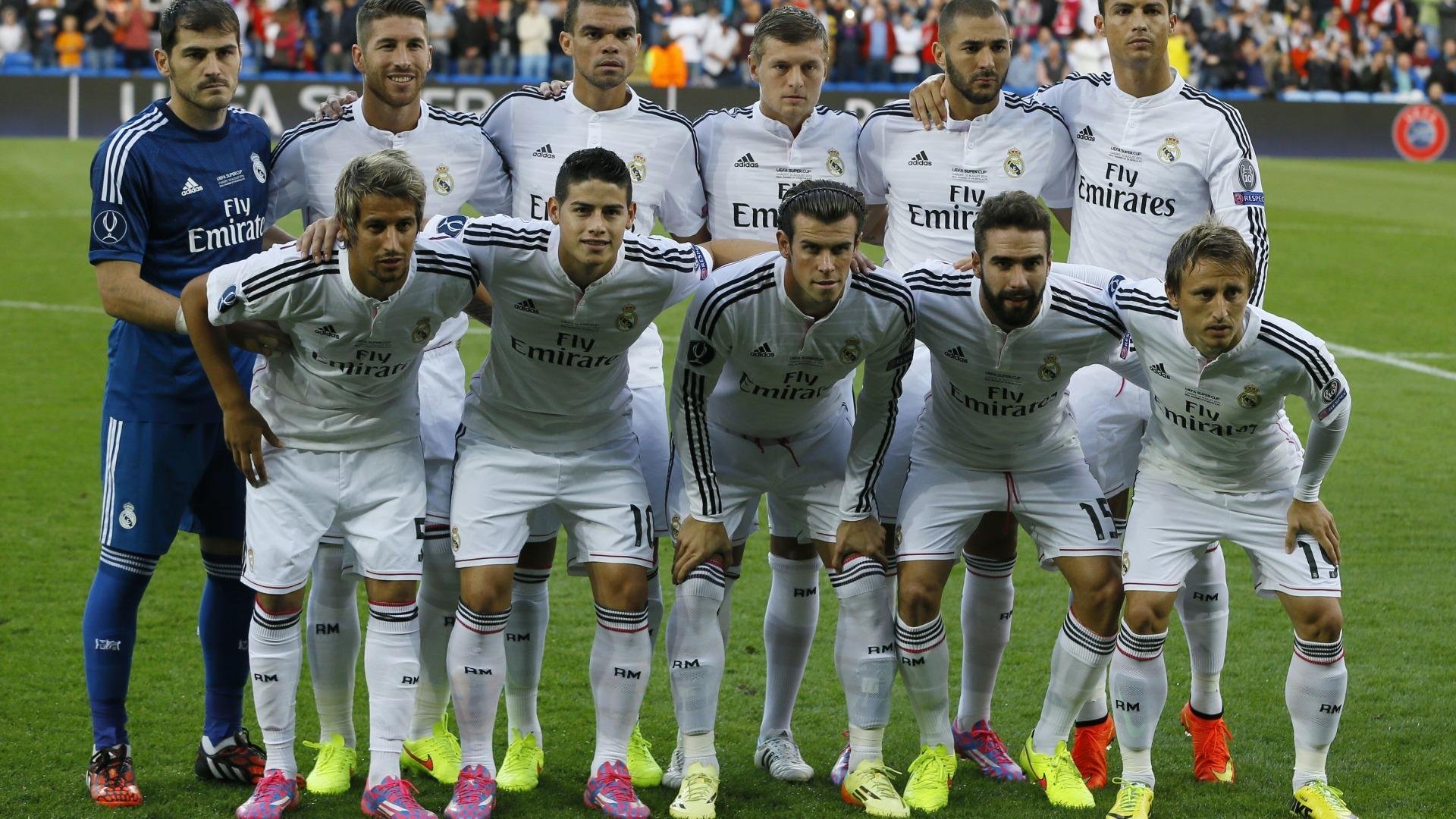 开云·体育全站登录地址-球队阵容调整及比赛策略深度解析，球队分配